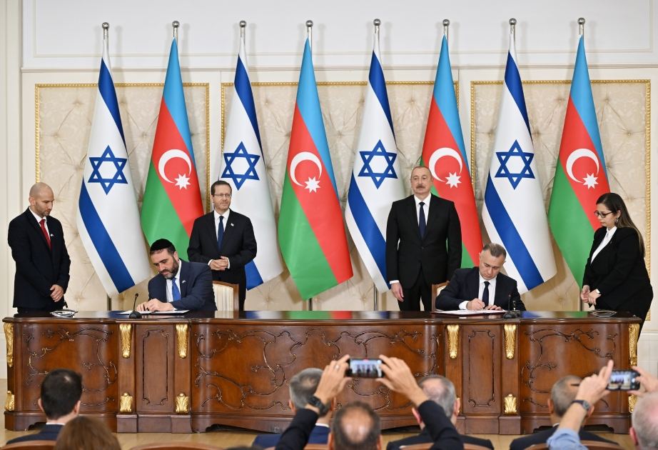 Azerbaijan, Israel sign cooperation plan in health and medical sciences