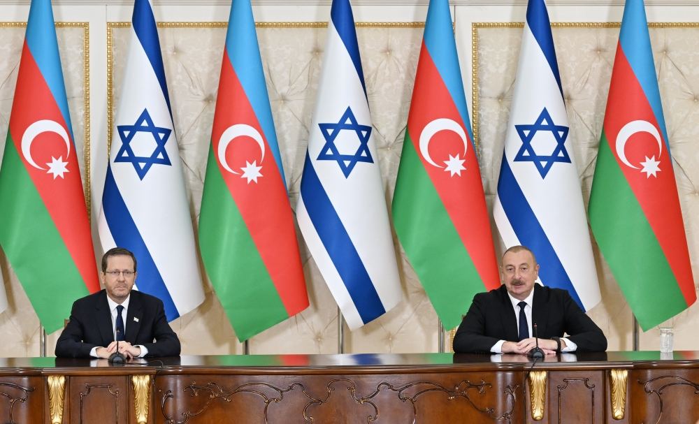 Modern Israeli equipment in field of defense industry helps us to modernize our defense capability - President Ilham Aliyev