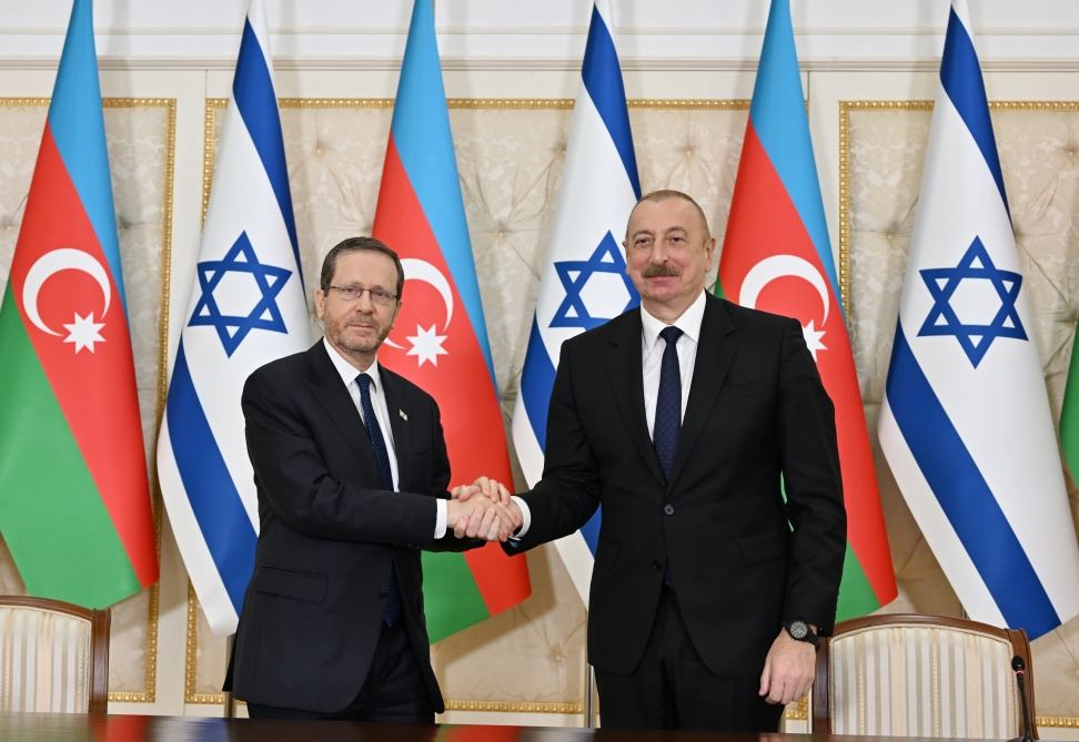 Президенты Азербайджана и Израиля выступили с заявлениями для прессы (ФОТО)