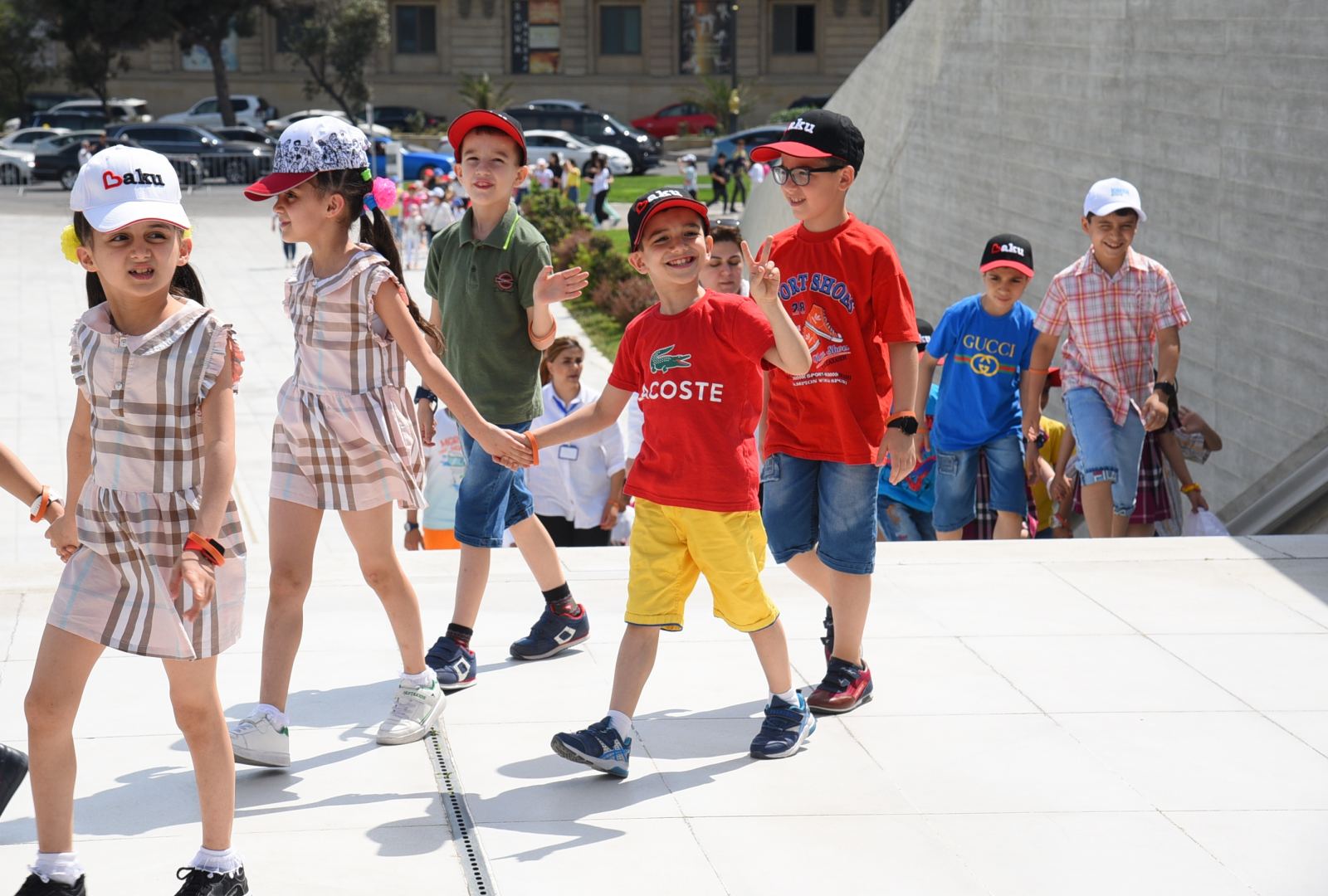 В Парке Центра Гейдара Алиева прошел грандиозный "Детский фестиваль" – творчество, технологии, спорт, викторины (ФОТО)