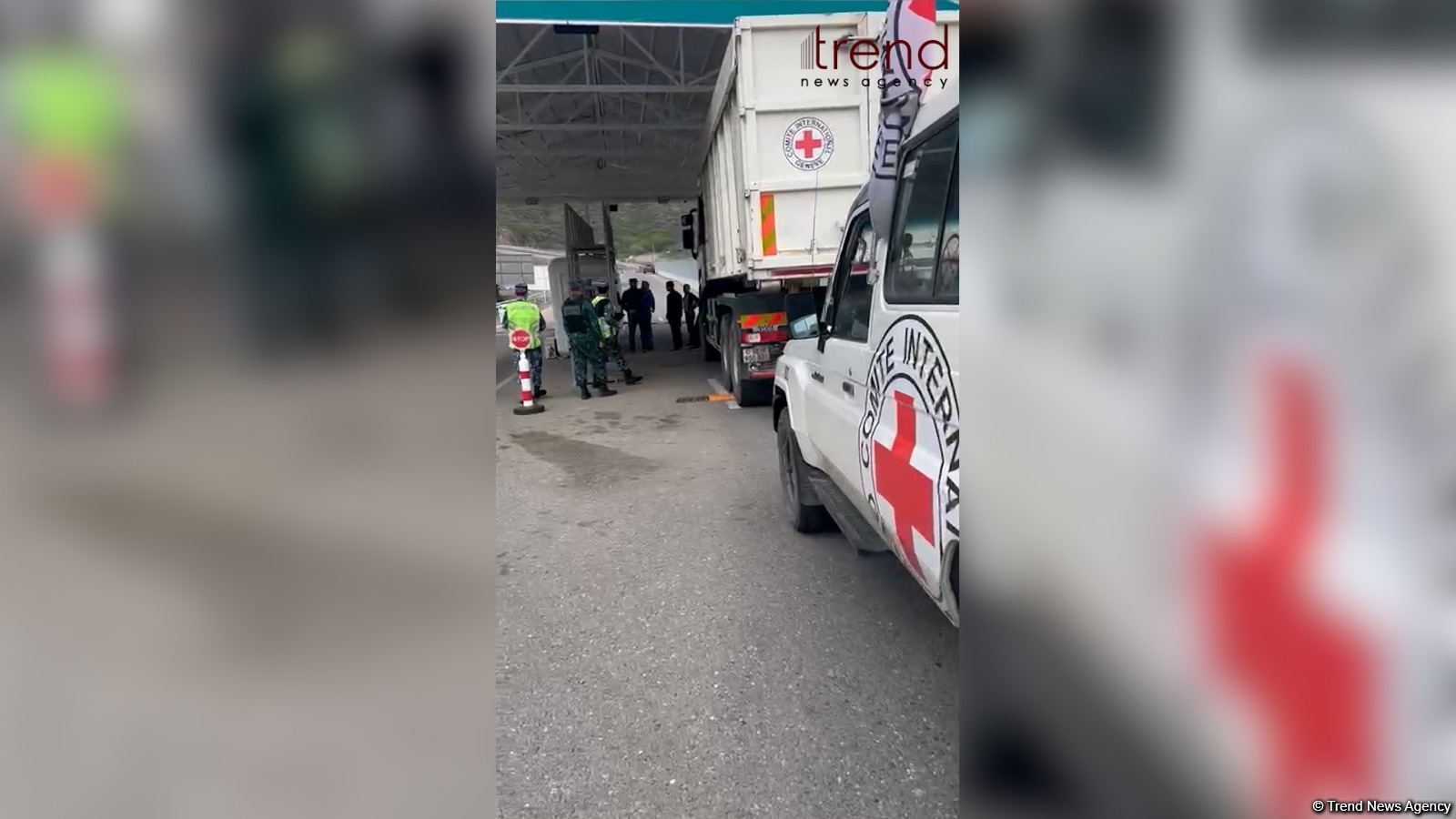 ICRC transports number of Armenians with health issues from Azerbaijan's Khankandi to Armenia via Lachin checkpoint