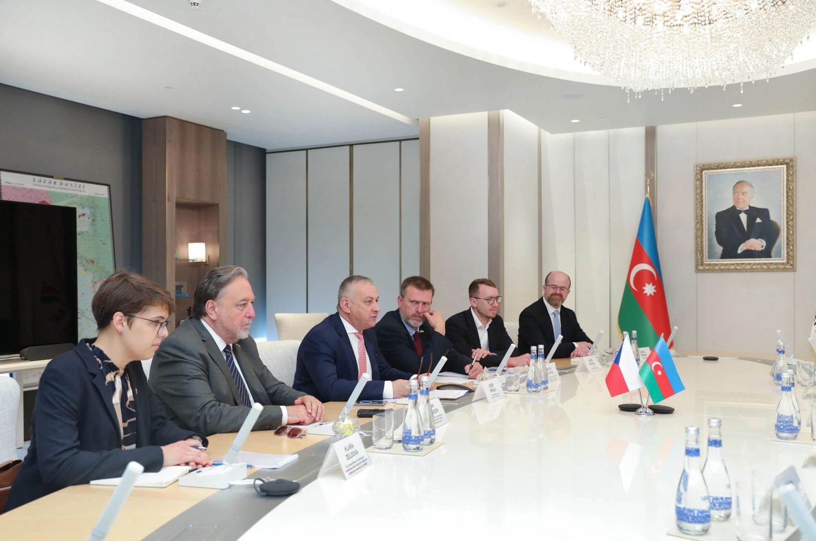 SOCAR President meets Czech Minister of Industry and Trade (PHOTO)