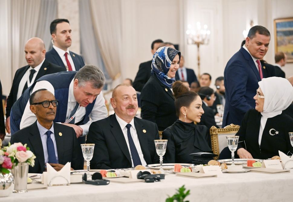 Президент Ильхам Алиев и Первая леди Мехрибан Алиева приняли участие в ужине от имени Реджепа Тайипа Эрдогана в Анкаре (ФОТО)