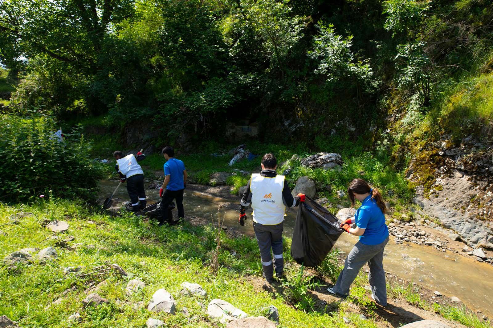 “AzerGold” QSC və "Regional İnkişaf" İctimai Birliyinin təşkilatçılığı ilə Daşkəsən rayonunda ekoloji tədbirlər həyata keçirilib (FOTO)