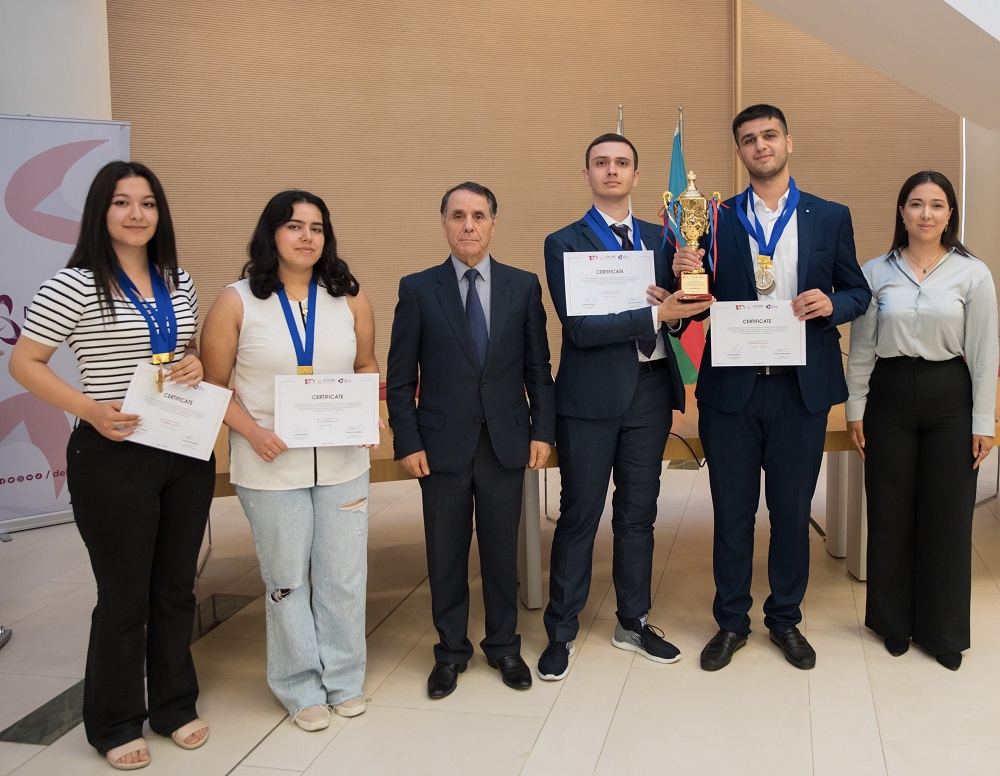 Closing ceremony of the national stage of the international debate championship held at ADA University (PHOTO)