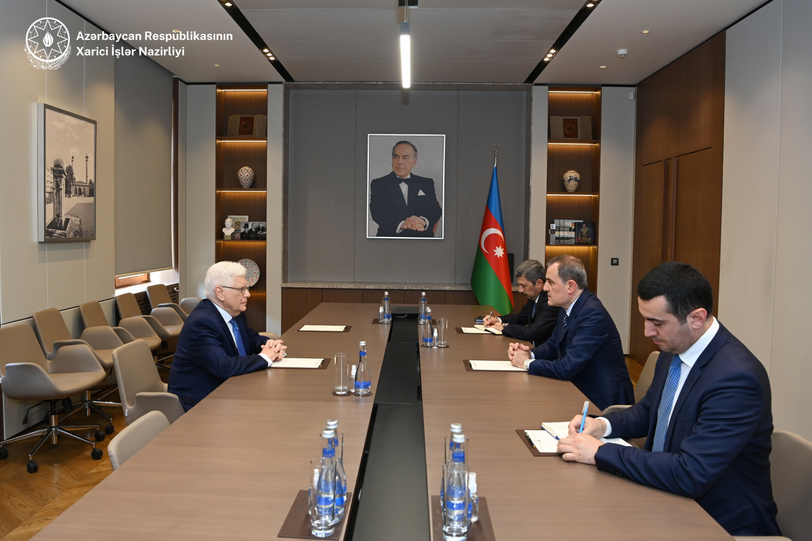 Azerbaijani FM receives Russian ambassador on occasion of end of his diplomatic mission (PHOTO)