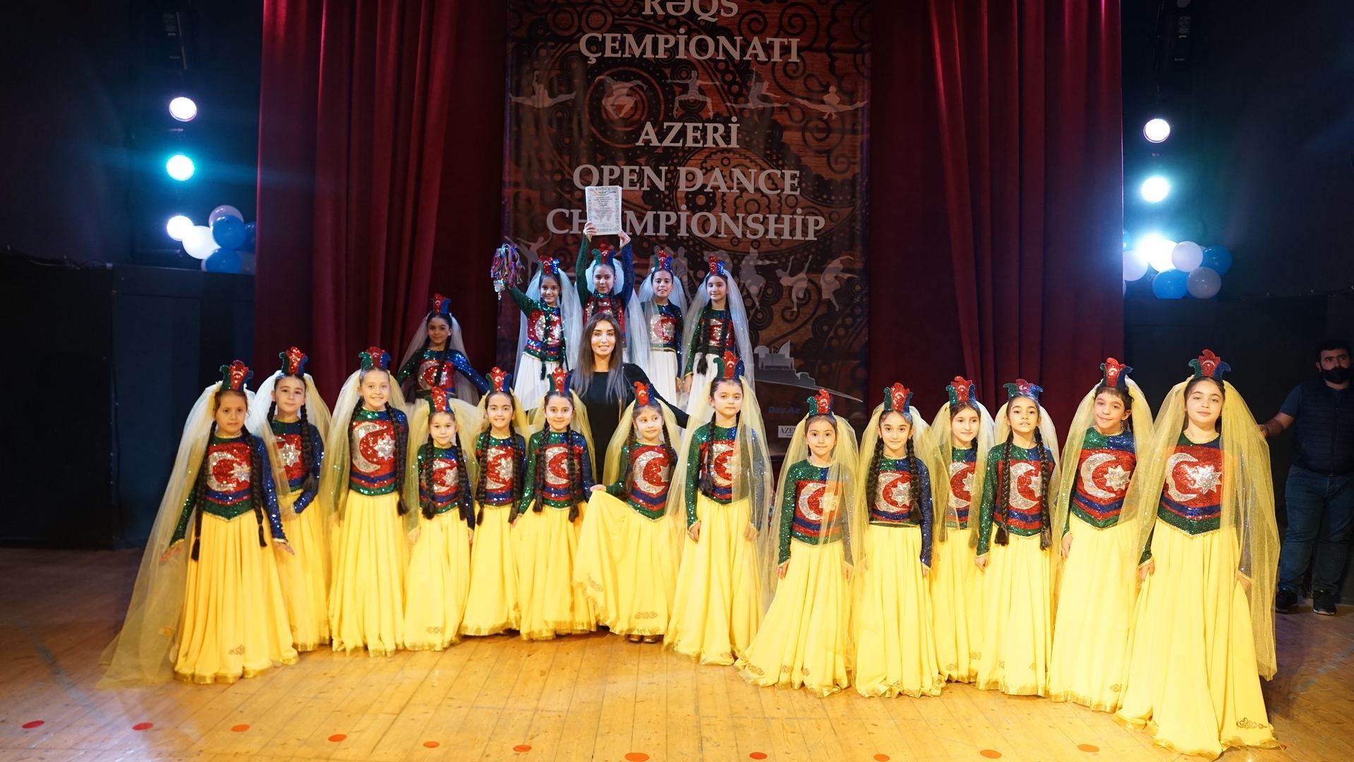 Чемпионат Азербайджана по танцам – лето с зажигательными ритмами (ФОТО)
