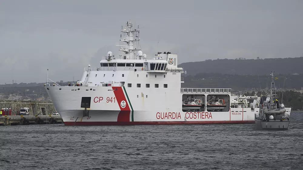 В Италии пресекли попытку угона турецкого судна у берегов Неаполя