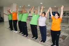 "Гимнастика для всех" - как постояльцы учреждения социального обслуживания пожилых людей готовятся к 1-му Бакинскому международному "Challenge" (ФОТО)