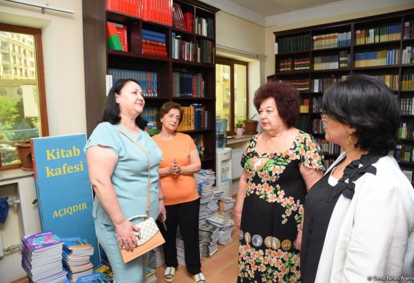 Ukrainian schoolchildren visit Lyceum named after academician Zarifa Aliyeva (PHOTO)
