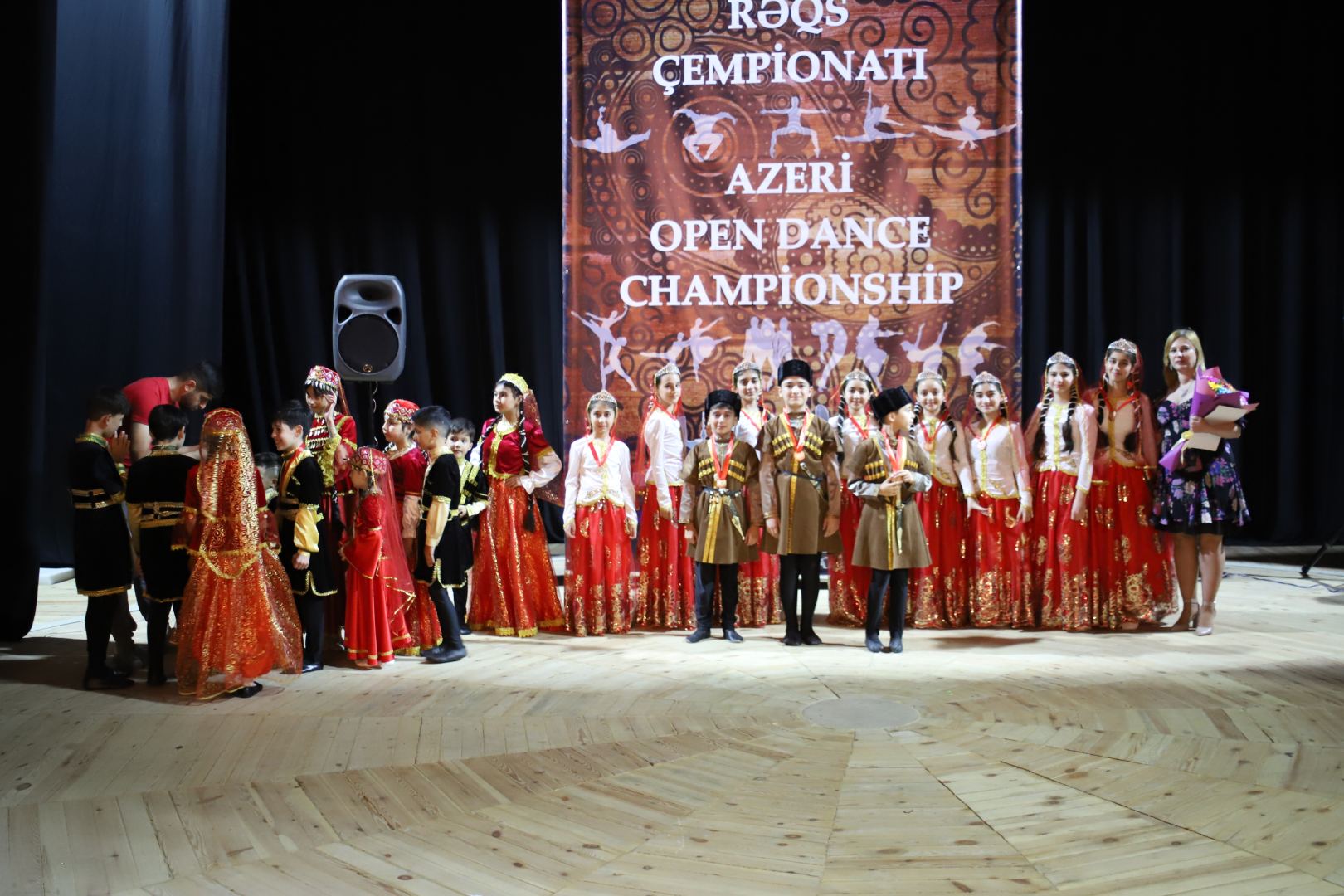 Танцы, лето, жара… Всемирный день ветра в  Азербайджане (ФОТО)