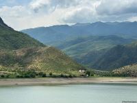 Group of foreign travelers visit Azerbaijan’s Sugovushan village (PHOTO)