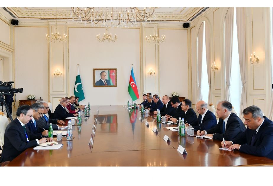 President Ilham Aliyev expressed gratitude to Pakistani Prime Minister for supporting Azerbaijan during the Second Karabakh War