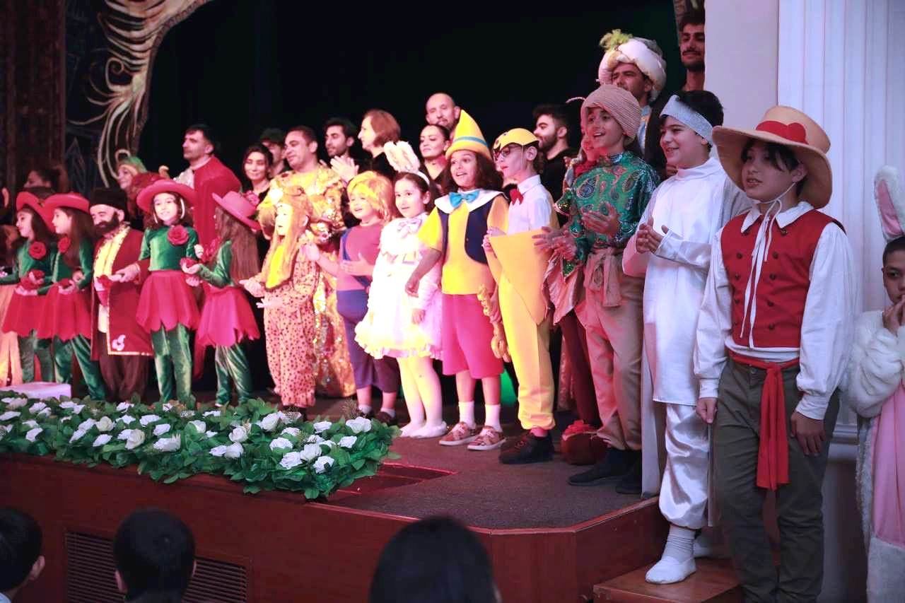 Баку погрузился в атмосферу сказки – красочная Неделя кукольных театров (ФОТО)