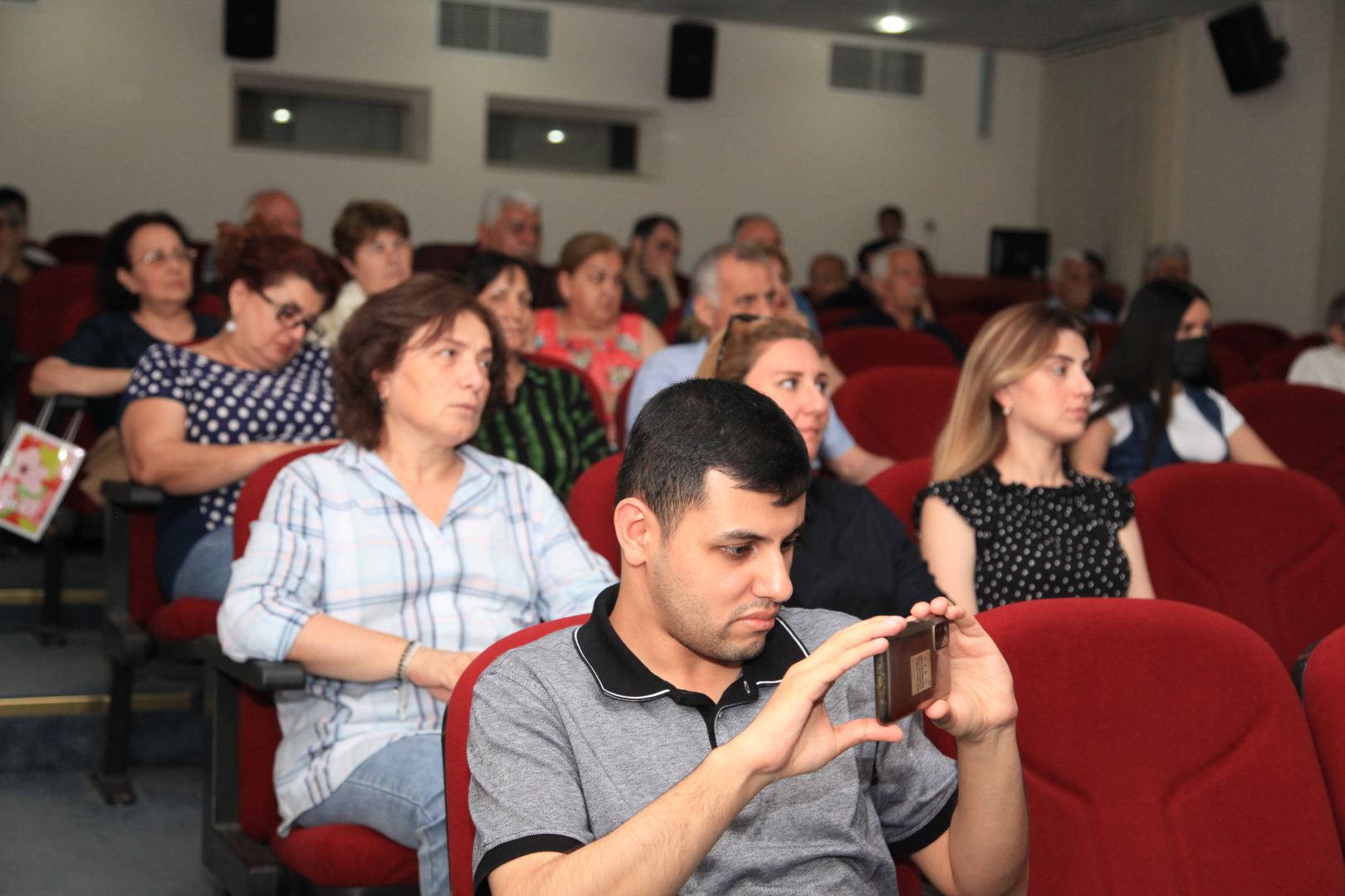 В Баку состоялся вечер, посвященный памяти кинооператора Владимира Конягина (ФОТО)