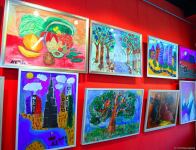 Увлекательное путешествие в мир красоты и фантазии – выставка работ учащихся Leonardo Art School Baku (ФОТО)