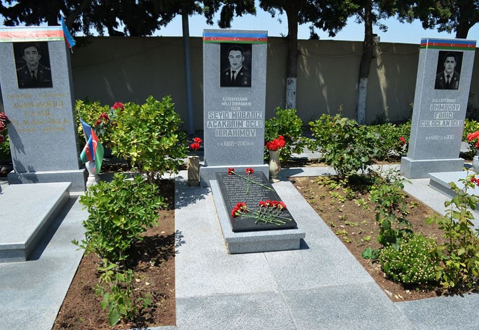 Почтена память Национального героя Азербайджана Мубариза Ибрагимова (ФОТО)