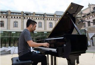 Японский пианист-виртуоз Тэмпей Накамура выступил с концертами в Баку (ВИДЕО, ФОТО)