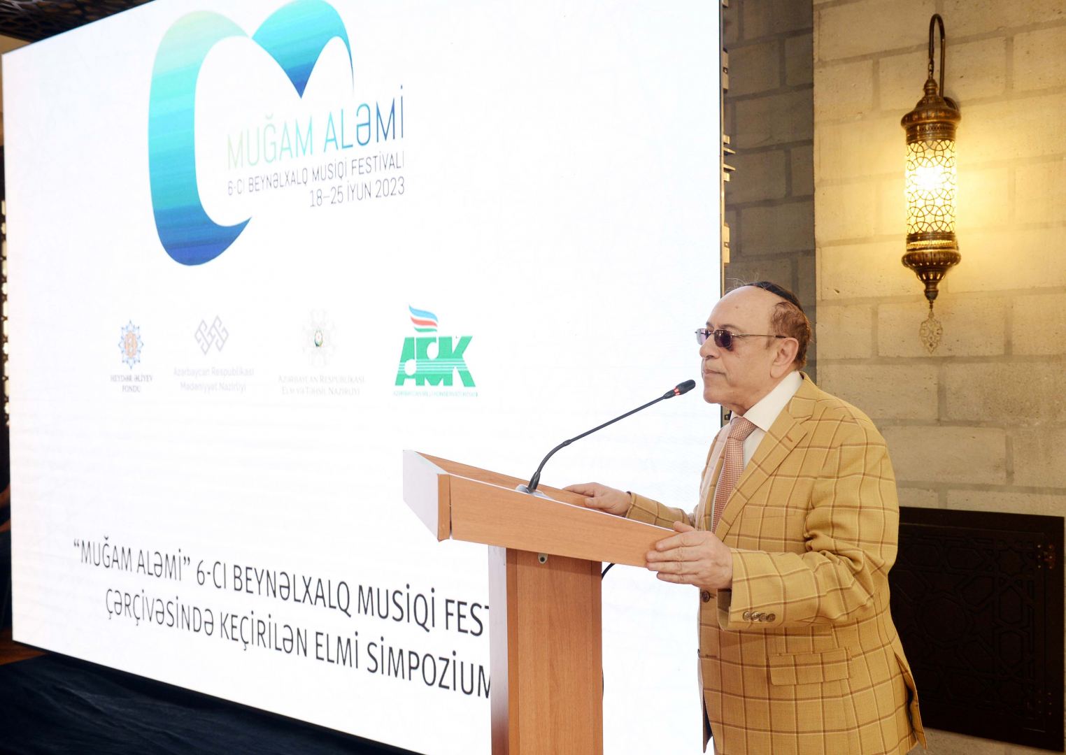 В Баку начал работу научный симпозиум в рамках VI Международного музыкального фестиваля «Мир мугама» (ФОТО)