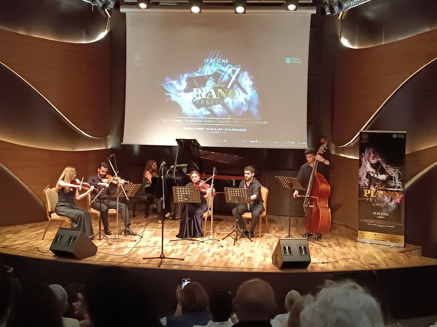 Bakı Piano Festivalı: Oqtay Mirqasımovun “Həqiqətdir: Bəstəkar Qara Qarayev” sənədli filminin bərpa olunmuş premyerası keçirilib (FOTO)