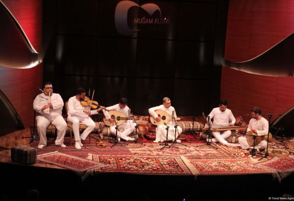 "Muğam aləmi" Beynəlxalq Festivalı çərçivəsində Misir, Hindistan və Yunanıstan sənətkarlarının çıxışları olub (FOTO/VİDEO)