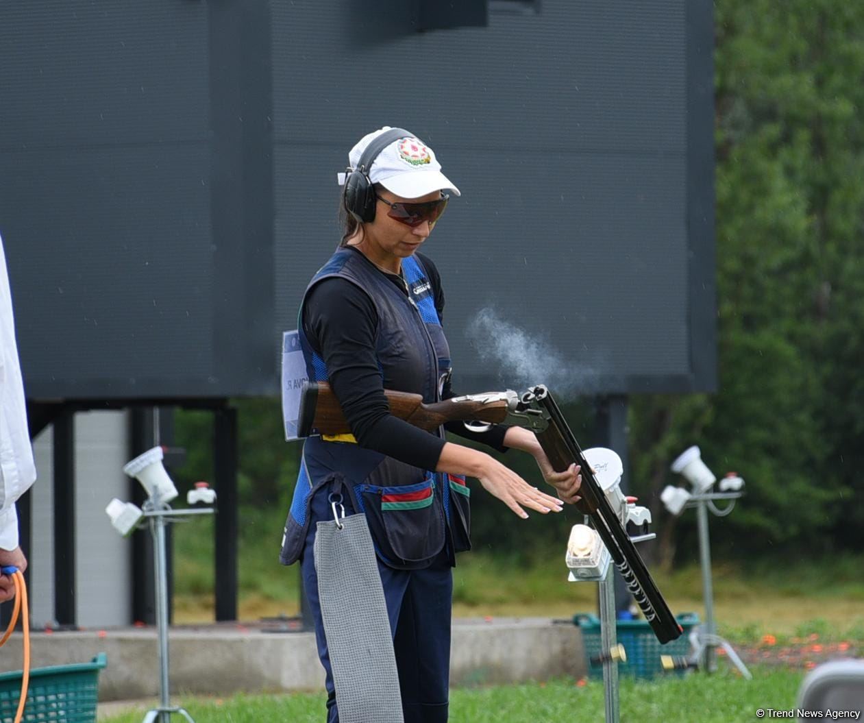 Azerbaijan women's shooting team performs in qualifying at III European Games (PHOTO)