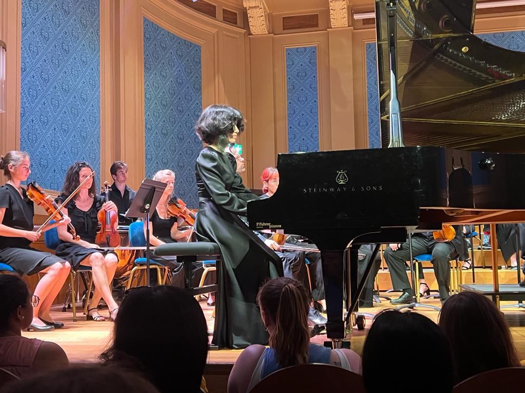 Выступление азербайджанской пианистки встречено овациями в Женеве (ФОТО/ВИДЕО)