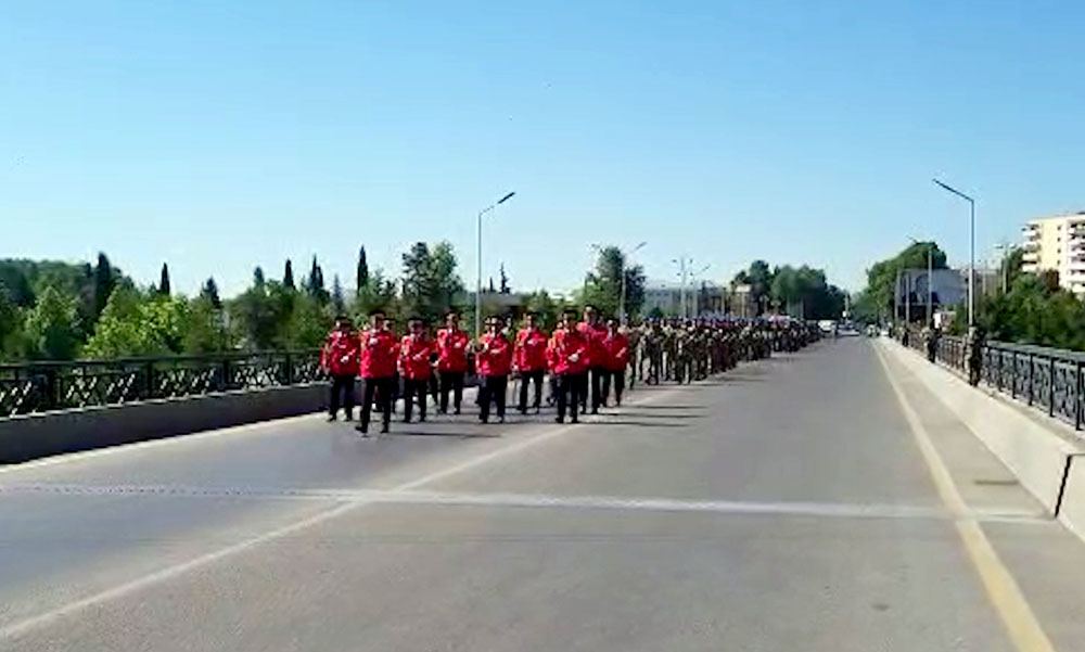 В День Вооруженных Сил прошли марши военнослужащих (ФОТО/ВИДЕО)