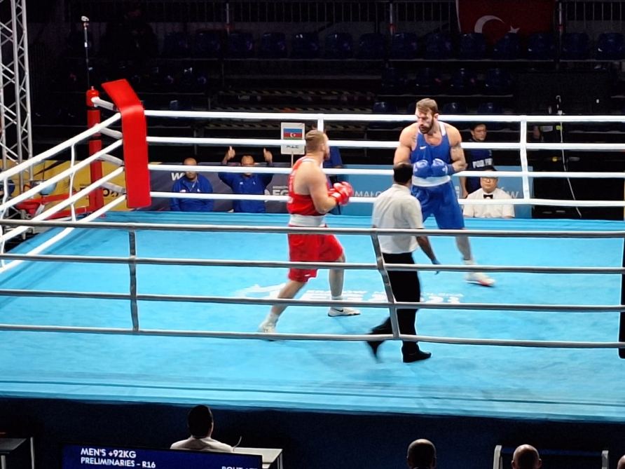 Азербайджанский боксер одержал вторую победу на III Европейских играх (ФОТО)