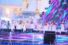В Аркадаге состоялся грандиозный концерт, посвященный открытию первого "умного" города Туркменистана (ФОТО)