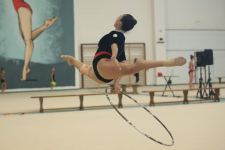 Azerbaijani minister of youth & sports attends training of rhythmic gymnastics team (PHOTO)