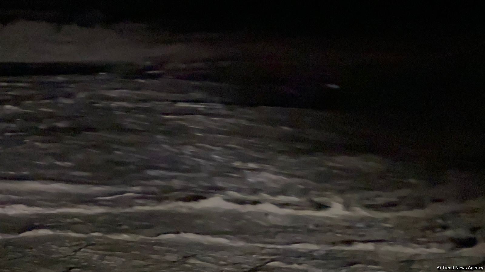 Уровень воды в реках Хачинчай и Гаргарчай повысился, Хачинчайское водохранилище заполнено