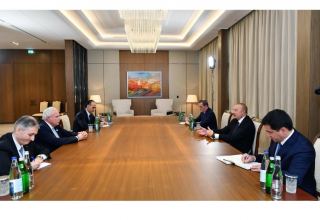 Президент Ильхам Алиев принял министра иностранных дел Палестины (ВИДЕО)