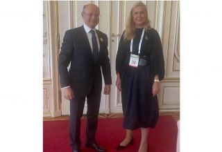 Парвиз Шахбазов встретился в Вене с еврокомиссаром по энергетике и главным исполнительным директором Total Energies