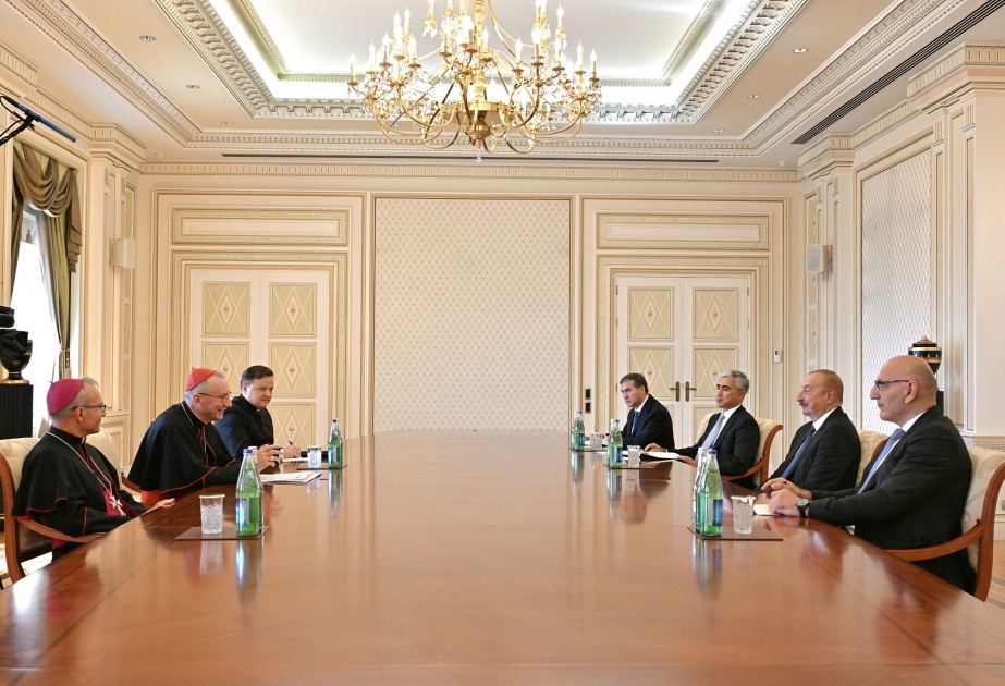 Президент Ильхам Алиев принял государственного секретаря Святого Престола (ВИДЕО)