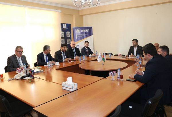 Azerbaijan Banks Association eyes expanding co-op with IsDB