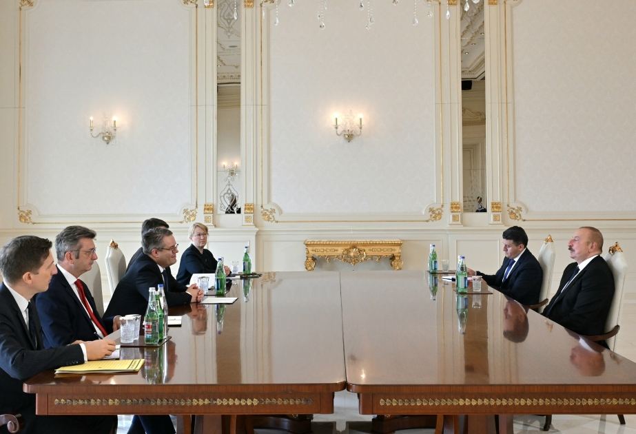 Президент Ильхам Алиев принял главу МИД Германии