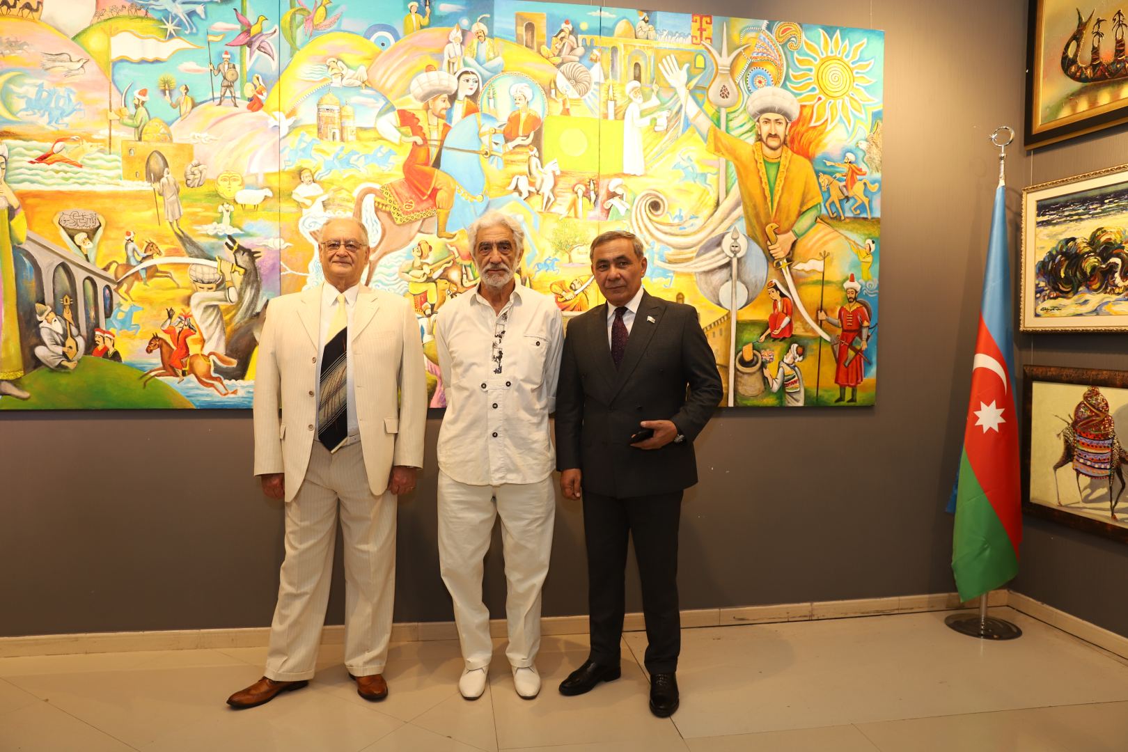 В Баку открылась выставка, посвященная Шаху Исмаилу Хатаи (ФОТО)