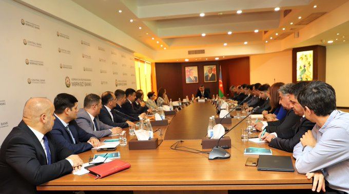 Azerbaijani Central Bank discusses remote opening of bank accounts