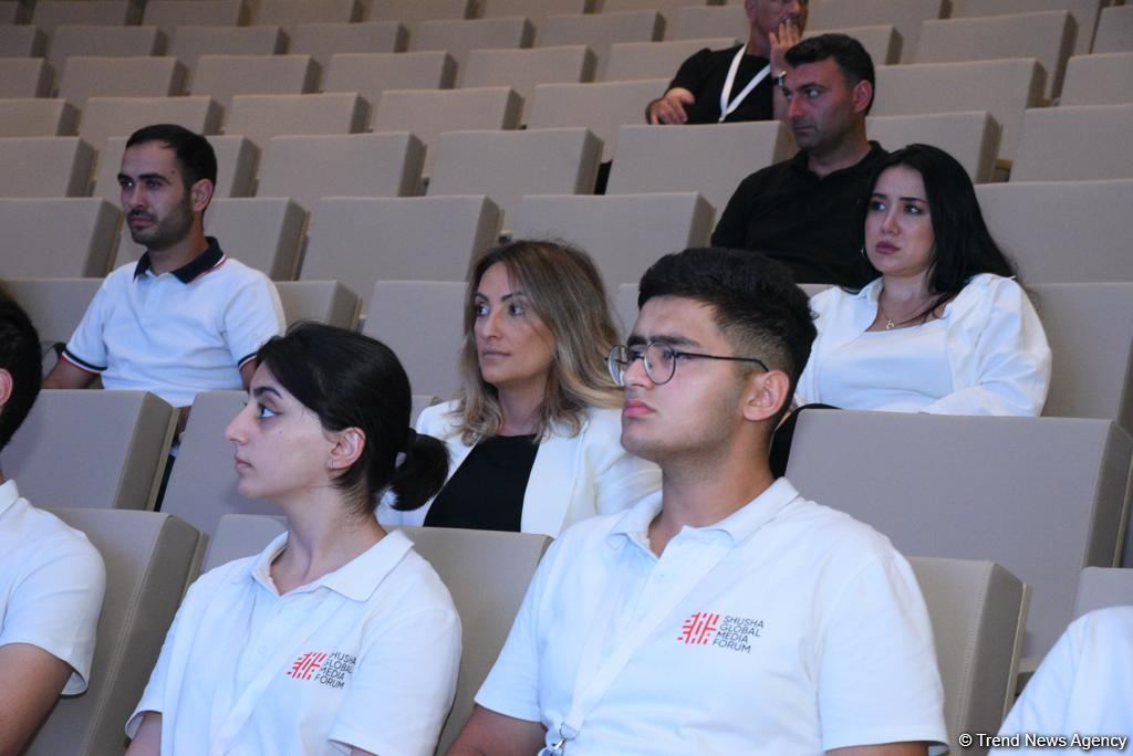 Агентство Anadolu провело тренинг для тележурналистов на тему "Военная журналистика" (ФОТО)