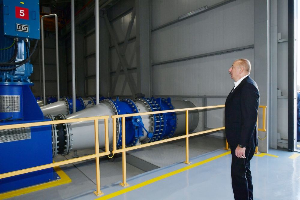 Президент Ильхам Алиев принял участие в открытии новой эстакады и водонасосных станций электростанции «Шимал» (ФОТО)