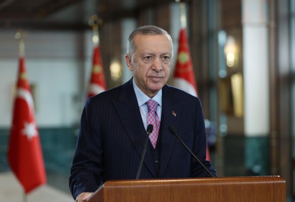 Тюркский мир должен продолжать оказывать поддержку Азербайджану в вопросе открытия Зангезурского коридора - Эрдоган
