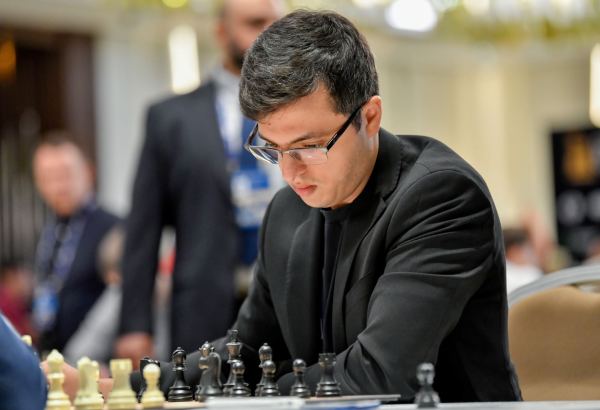 Кубок мира по шахматам в Баку: соперником Ниджата Абасова в полуфинале станет Магнус Карлсен