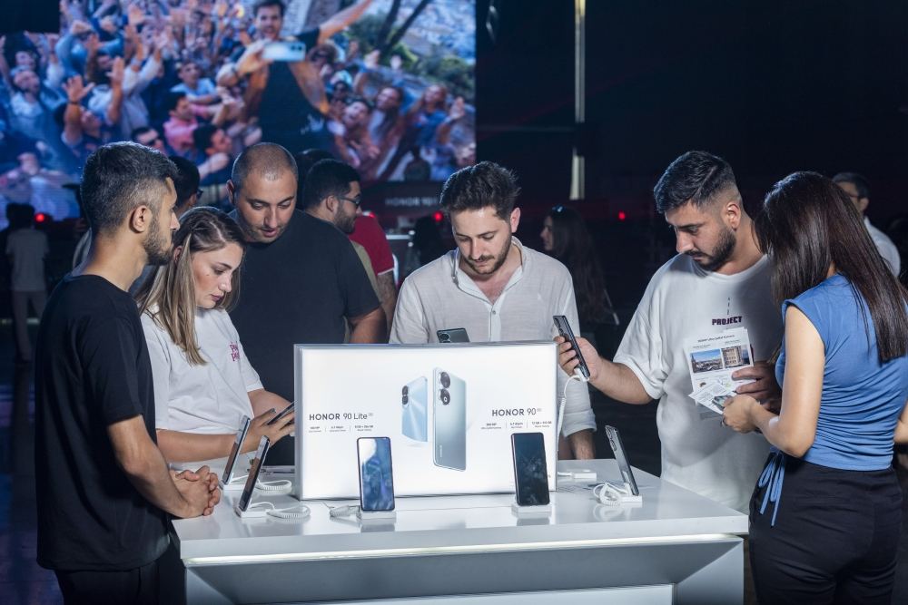 200 meqapikselli “HONOR 90” smartfonunun musiqili təqdimatı (FOTO)