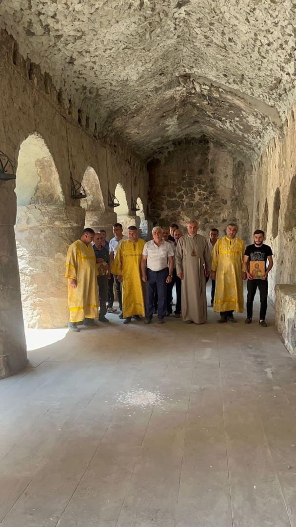 Azerbaijan's Albanian-Udi delegates visit Khudavang monastery in Kalbajar (PHOTO)