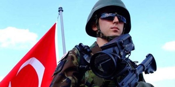 30 mindən çox FETÖ üzvü axtarışa verilib - Türkiyəli nazir