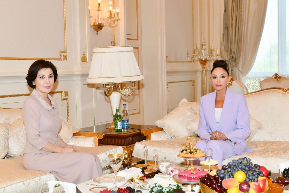 First Lady Mehriban Aliyeva meets with Uzbekistan's First Lady (PHOTO/VIDEO)