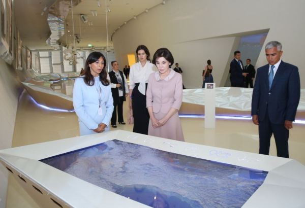 First Lady of Uzbekistan visits Heydar Aliyev Center (PHOTO)