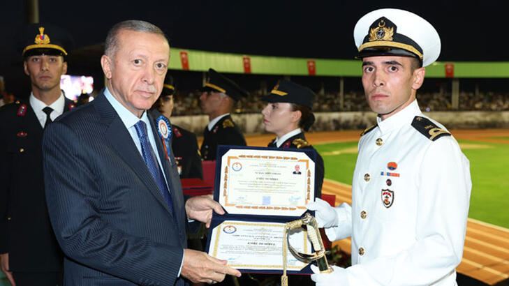Cumhurbaşkanı Erdoğan: Teröristler ya teslim olacak ya da demir yumrukla yüzleşecek
