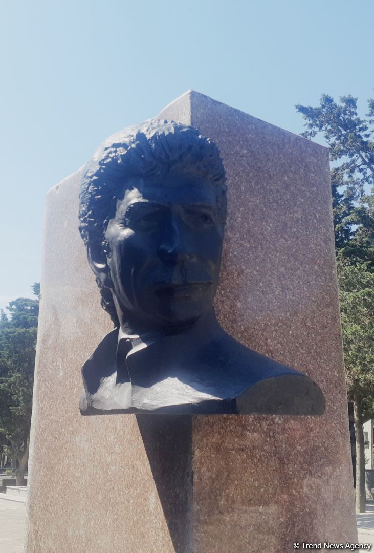 Артист с большой буквы и Человек с чистым сердцем… В Баку почтили память Шахмара Алекперова (ФОТО)